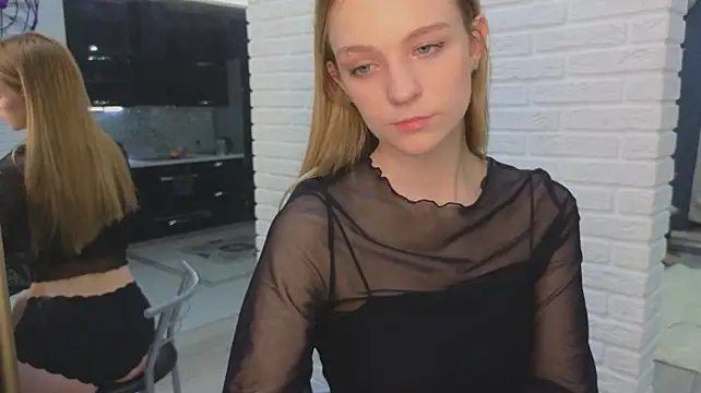 Baeyoda - Tease my boobs