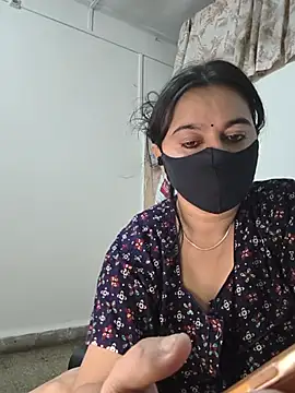 SpasyQueen69 - Full nude show with fingaring