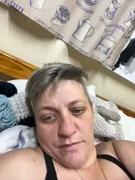 Blueiceeyes - Pussy play 2min & 1 video🎁