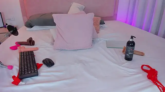 AmandaLourens - Fingers inside in my pussy 🥵💦