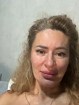 Tania201243 - Finger in pussy 🐱 палець у кицьку