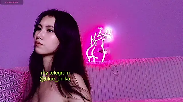 Anikablue - PUSSY PLAY TEASE IN PANT
