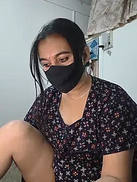 SpasyQueen69 - Full nude show with fingaring