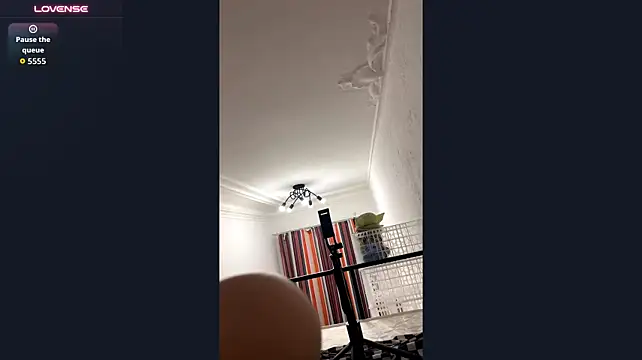 CucDierolf - 🥰naughty fingers teasing pussy in panti
