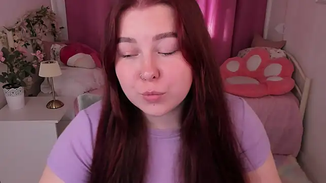 Effyrain - show my hot boobs