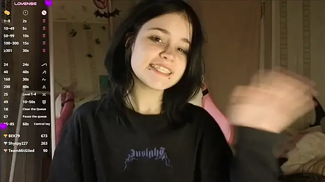 Sofia_Lacosta - Take my shorts off
