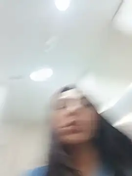 _Kamy_Hot - Boobs out in public🤫coworkers🍒