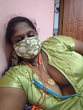 Yalini1431 - Full nude