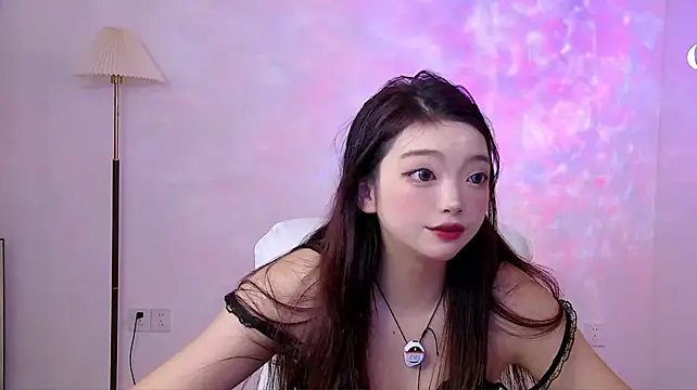 Lili-6677