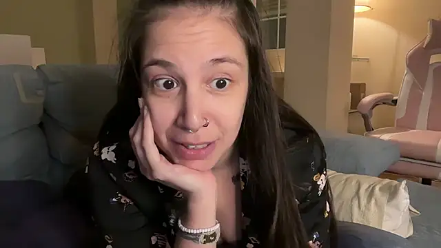 LadyMojito - SHOWING TITS