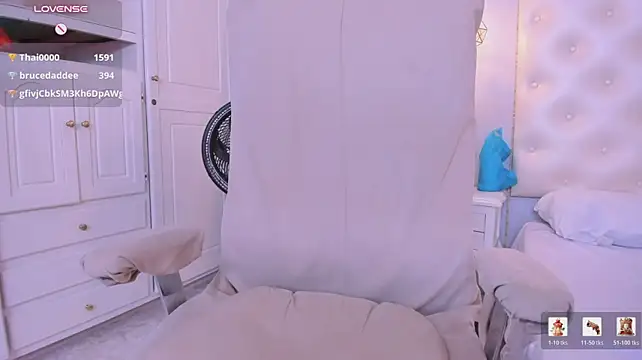 Lanapeachess - Suck Fingers+POV 💞
