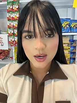 Bella-Ferrer - FINGER IN MY HOT PUSSY