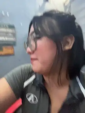 MissVeloura_XX - dildo fuck until i squrt :P