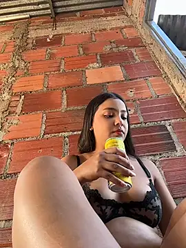 Baby_morena12 - Squirt in my virgin pussy + finger in my