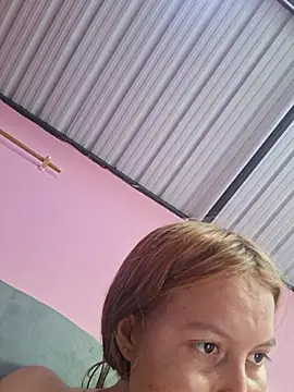 Khelmi - Squirt in my virgin pussy