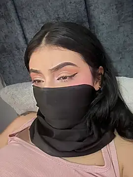 Zharaaa18 - Rub my pussy with dildo