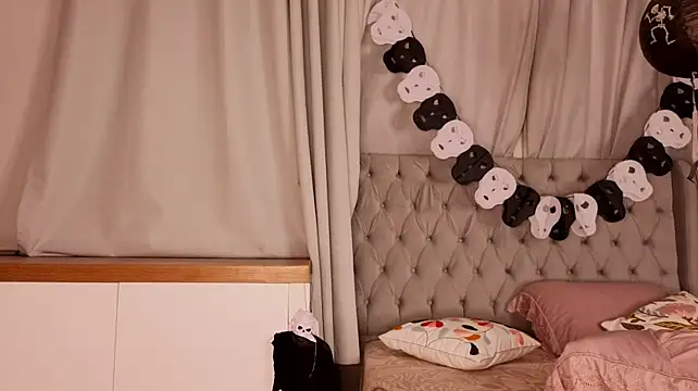 Tracy-Taylor - spank my ass in doggy