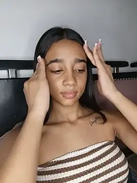 Zoe_Sweett18 - Naked+Dog styls