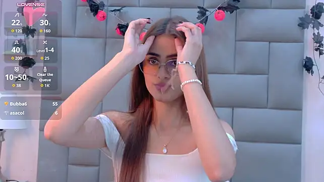 Ariaa_Collins