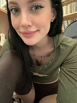 Melissa_crazy - Tight cameltoe pussy hide 📕