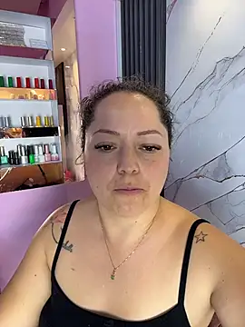 Nails_Lucia - control 1 min + spank tits