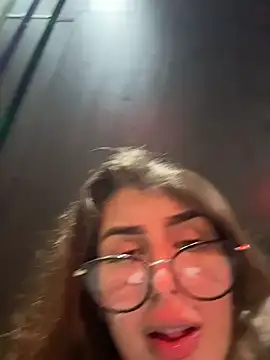 Miiabellovic - PLUG NO CUZINHO