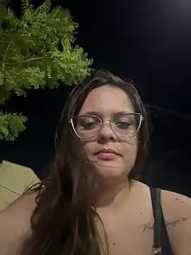 Laryssinha_69 - Chupar o dildo