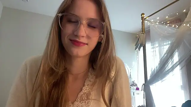 LynellMilleson - airkisses for you