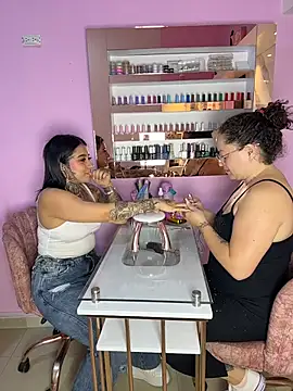 Nails_Lucia - control 1 min + spank tits
