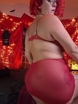 Escarlate4you_ - 🍒 Show my big devil tits