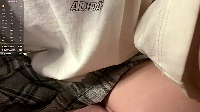CartiBlue - Pinching nipples