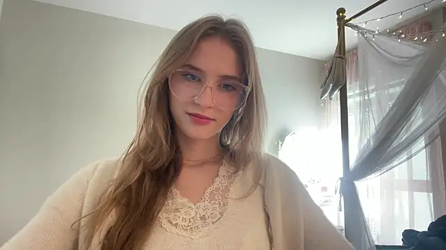 LynellMilleson - airkisses for you