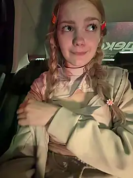 Elsawhere - loud meow meow in taxi 🐱🚕