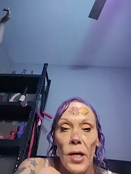 MommyMisfit - Fuck machine full blast