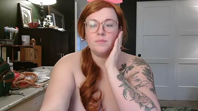 Queenmelusine - Get Blossom Naked