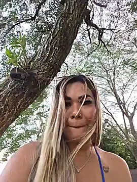ZOE-LAKSMI - Pussy open