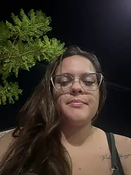Laryssinha_69 - Chupar o dildo