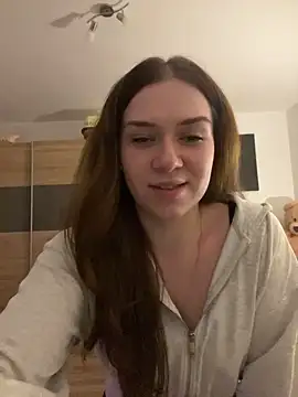 Mila-Sweets - Show my Ass & Shake