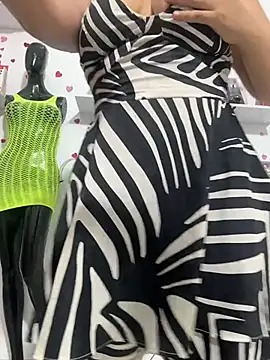 Sofiafantasy - Doggy style+ shos ass+ remove panty+oil✨