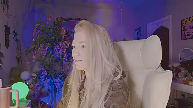Talulaa - glass dildo creamy drippy cum 💦🫧💫✨💦