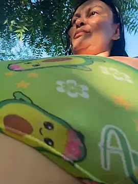 Horny-Mommy-Dirty - Squirt