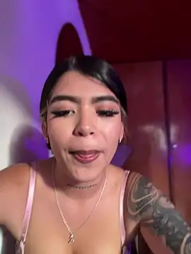 Peachy_pink18 - deep Throat