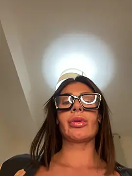 Ultimate_PAWG - Tits out rest of stream (midnight)