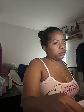 Samanthaabloom - Join me while I do my homework