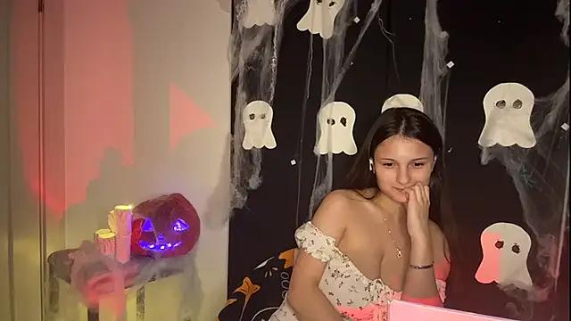 Kira_Mous - Suck on nipples