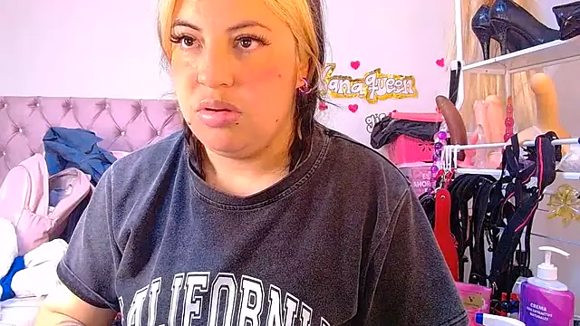 Lanaqueen699 - play niplles ahegado moans