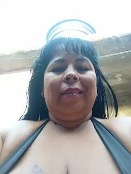 Mother-Big-tits - Oil my body