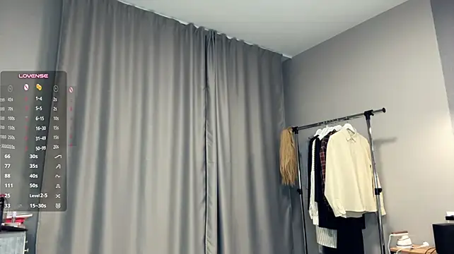 Veluxe - Take off my T-shirt and shake my boobs