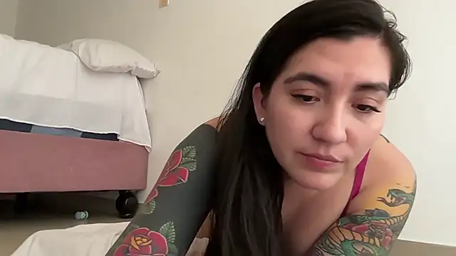 KathiaJenner - Touch my pussy 💧
