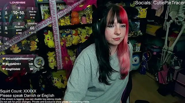 CutieTracer - LAST TIPPER GETS A NUDE IN DM🥰